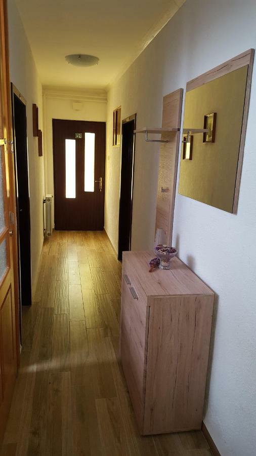 Apartmani Marenda Supetarska Draga Zewnętrze zdjęcie