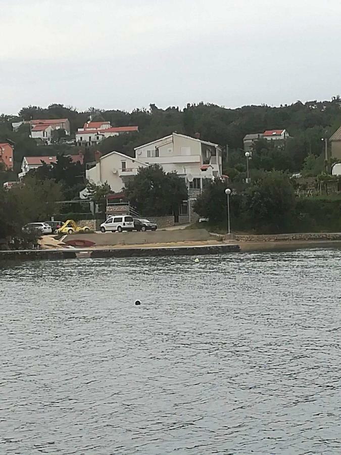 Apartmani Marenda Supetarska Draga Zewnętrze zdjęcie